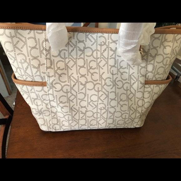 Calvin Klein CK Handbag-Sold another site - Picture 6 of 8